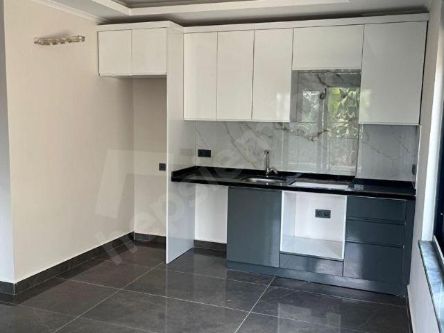 Satilik 1+1 yeni binada daire
