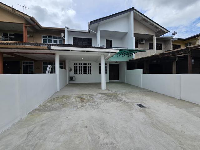 Satok Perupok Double Storey Terrace Intermediate