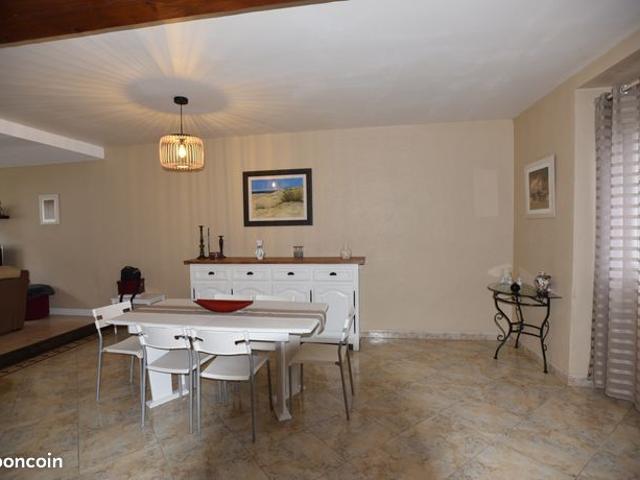 Sautron maison 3 chambres + bureau et garage de 24 m² en plein centre ville