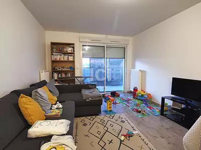 Sautron 44880 Location appartement 3 pièces t3 parking