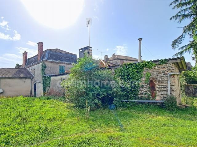 SAUVETERRE DE BEARN Centre ville