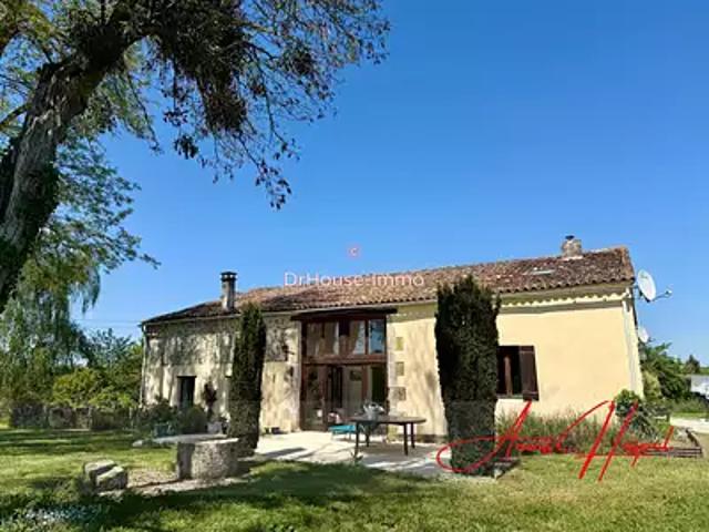 Sauveterre de Guyenne 33540 Achat / Vente maison 9 pièces t9 piscine parking