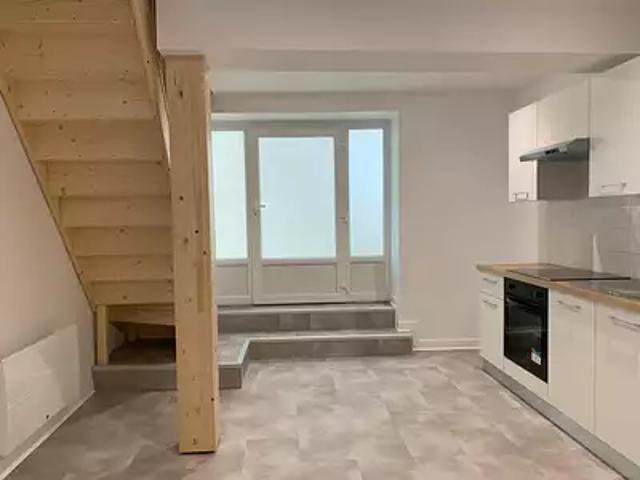 Sauveterre de Guyenne 33540 Location maison 3 pièces t3
