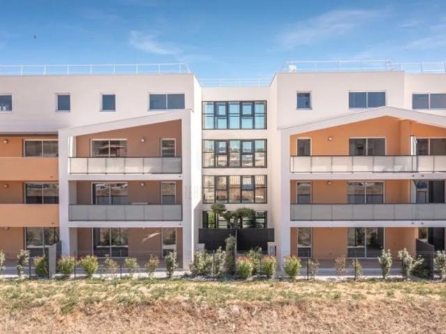 SAUVIAN, appartement à vendre, 3 pièces, 66 m²