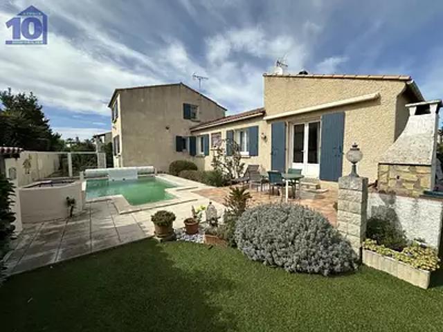 Sauvian 34410 Achat / Vente maison 6 pièces t6 au dernier étage piscine