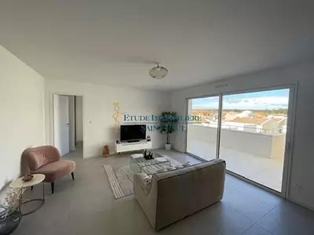 Sauvian 34410 Achat / Vente appartement 3 pièces t3 au dernier étage terrasse