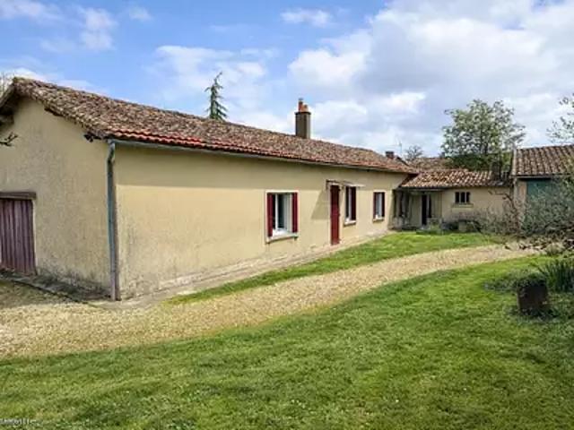 Sauzé Vaussais 79190 Achat / Vente maison 3 pièces t3 parking