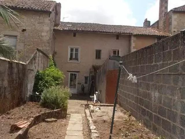 Sauzé Vaussais 79190 Achat / Vente maison 4 pièces t4