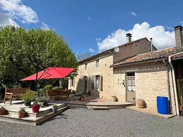 Sauzé Vaussais 79190 Achat / Vente maison 6 pièces t6 parking