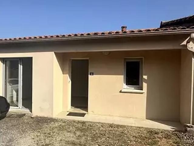 Sauzé Vaussais 79190 Location maison 2 pièces t2