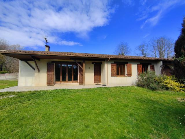 SAUCATS, Maison de 108 m² sur 1572 m² de terrain