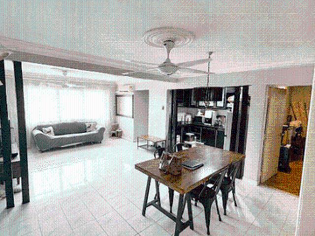 Saujana Apartment @ Damansara Damai