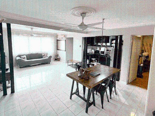 Saujana Apartment @ Damansara Damai
