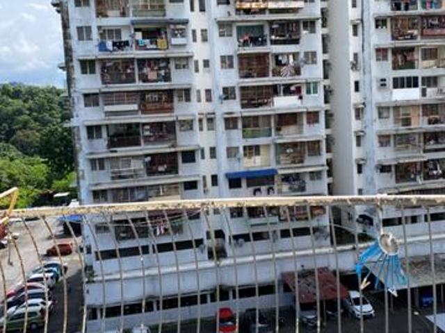 Saujana Heights Low Floor Full Loan At Teluk Kumbar