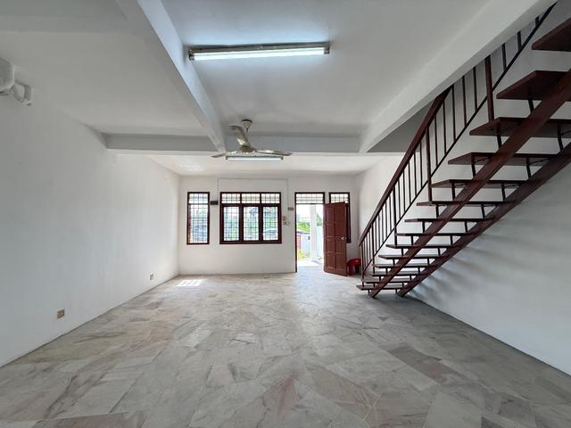 Saujana Puchong Limited 2Storey End Lot Pm for Viewing Best Deal