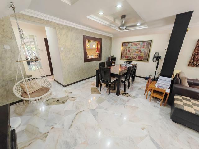 Saujana Puchong Sp10 Double Storey RENO Facing Greenery Gated Guarded