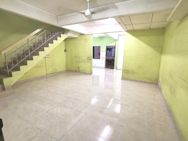 Saujana Utama 2 Storey House at Sungai Buloh Puncak Alam Elmina