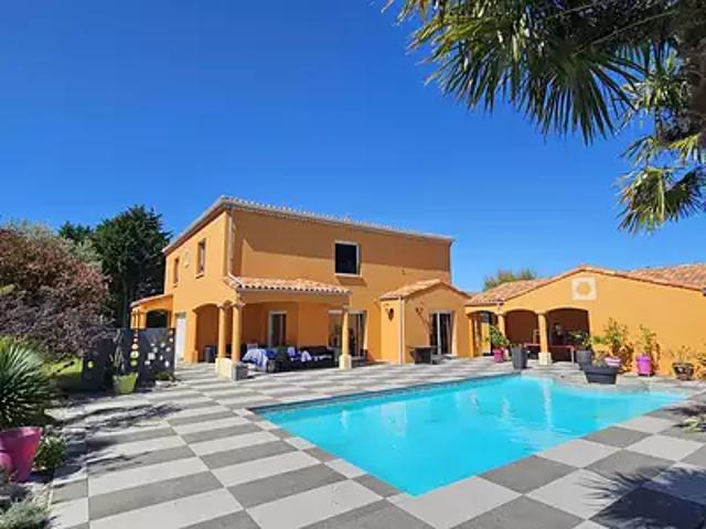 Saujon 17600 Achat / Vente maison 6 pièces t6 piscine terrasse