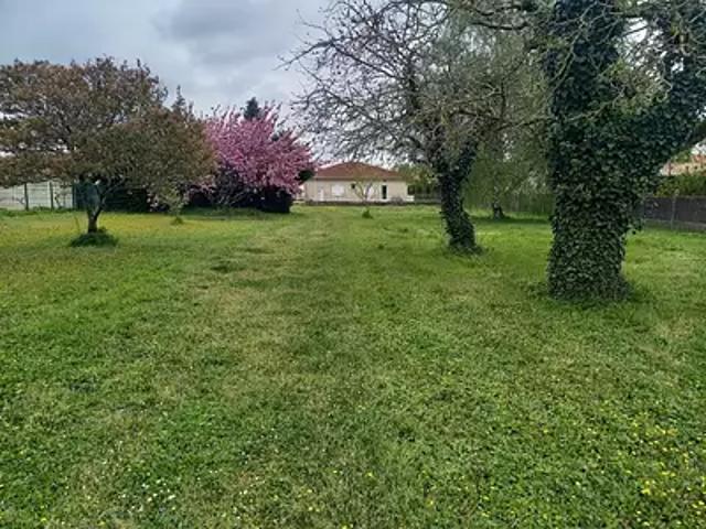 Saujon 17600 Programme neuf terrain neuf à vendre