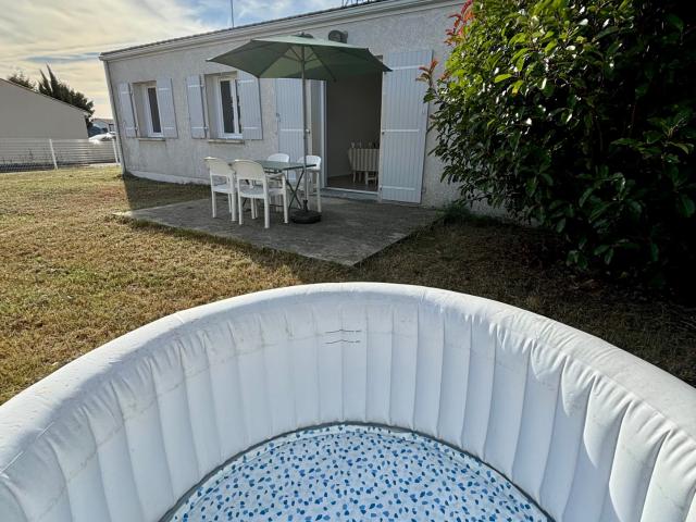 Saujon maison de plain pied avec jardin