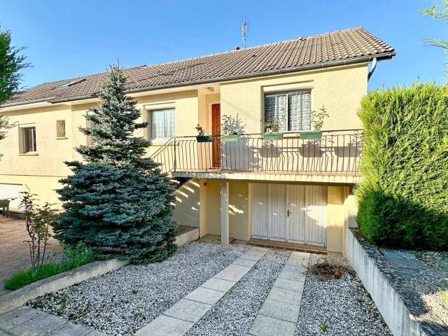 Saulieu Spacieuse Maison Familiale Avec Jardin Arboré 186m² Saulieu