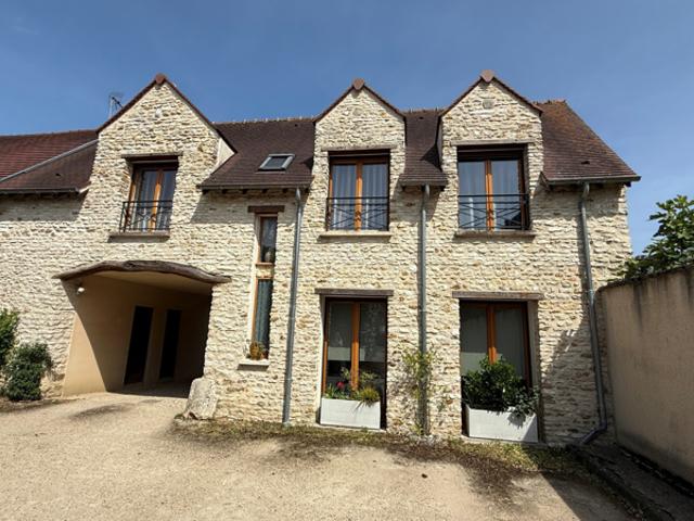 SAULX MARCHAIS Maison individuelle 100m2 avec terrasse
