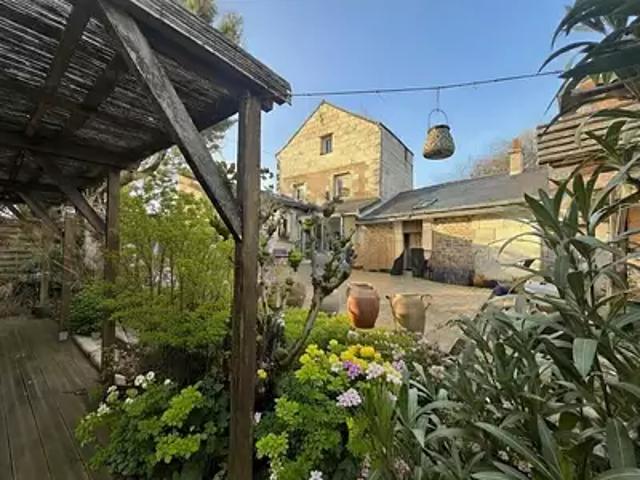 Saumur 49400 Achat / Vente maison 5 pièces t5 piscine terrasse