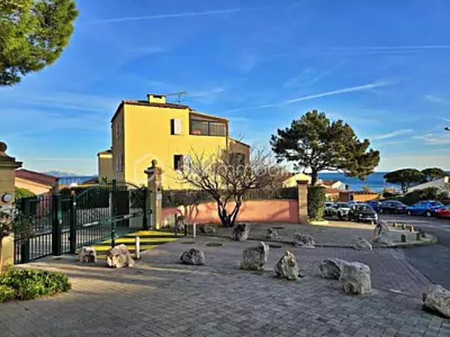 Sausset les Pins 13960 Achat / Vente appartement 1 pièce t1 piscine terrasse