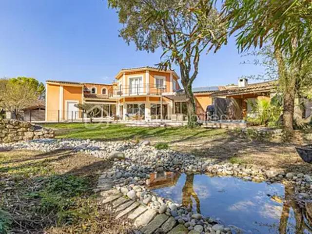 Saussines 34160 Achat / Vente maison 9 pièces t9 piscine