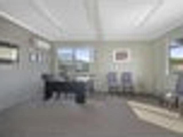 Savvy Real Estate Investment with Future Options