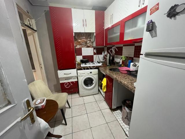Savaş Emlak'tan Satılık 2+1 Daire 3 Kat