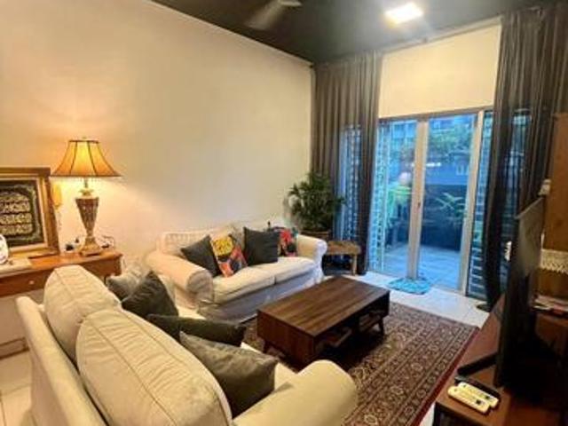 Savanna Executive Suite Southville City