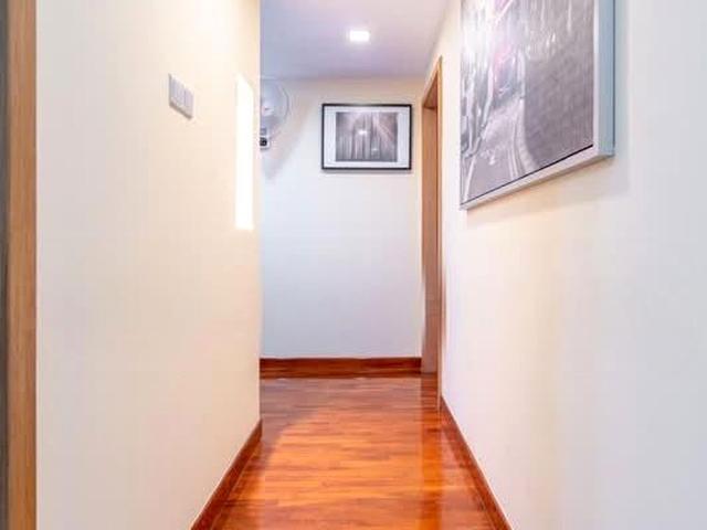 Savannah Condopark D18, Condominium