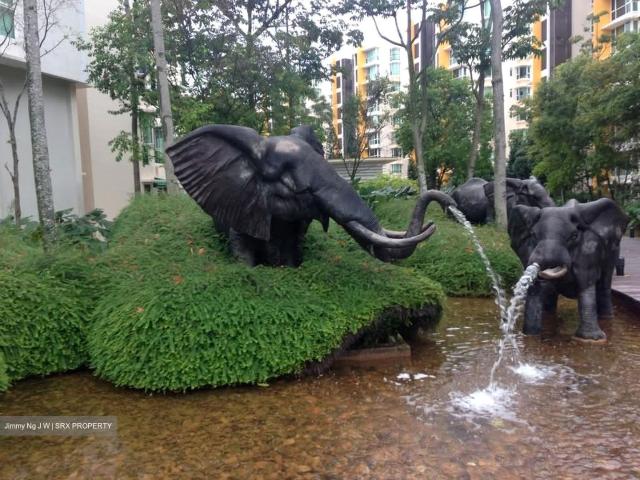 Savannah Condopark D18, Condominium