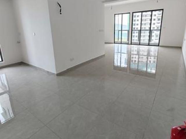 Savana Batu Kawan condo for rent