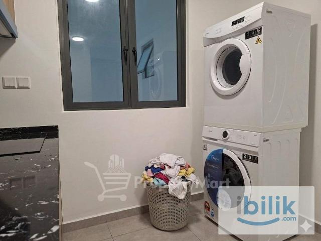 Savana Brand New Room with Balcony Access