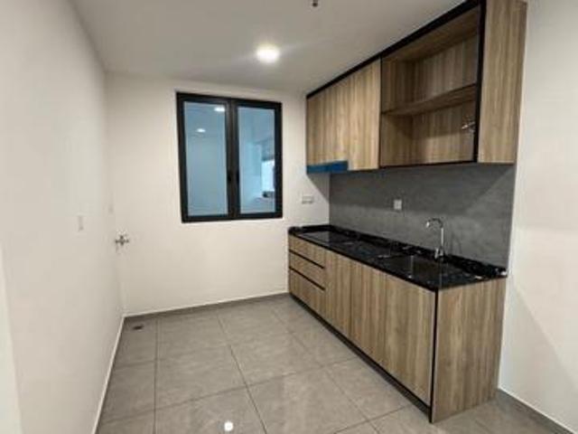 Savana Semi Furnished Unit for Rent