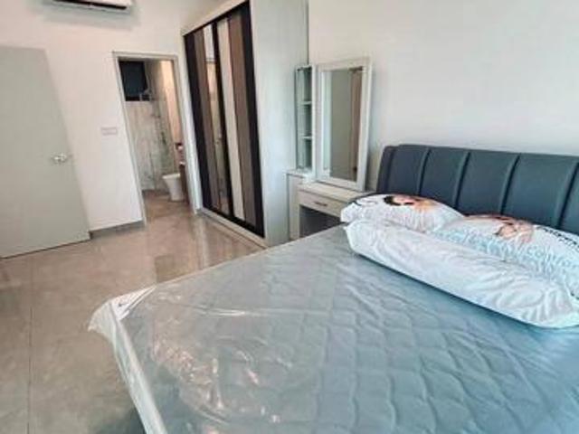 Savana Residences Partially Furnish at Batu Kawan Near Design Village