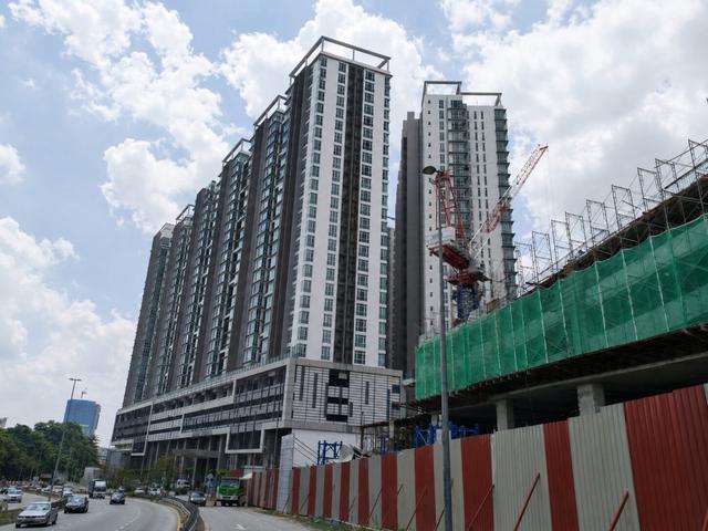 SAVE UP 220K Central Residence Suria Sg Besi Sungai Besi