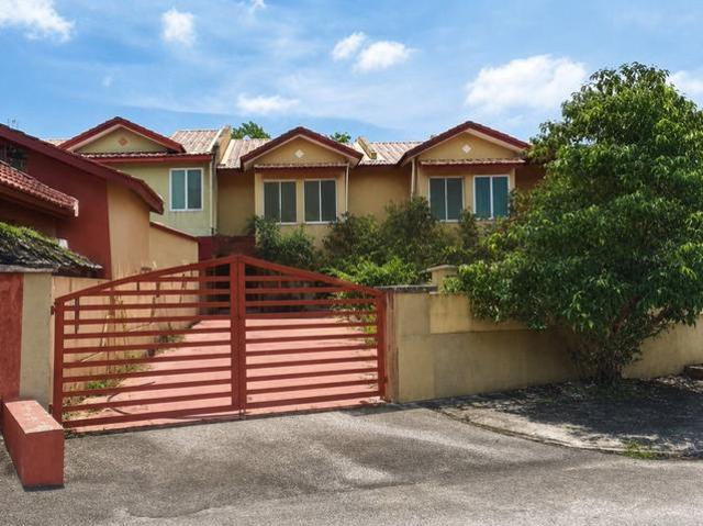 SAVE UP 74K Taman Puncak Bougainvillea 2164sf Kuala Kangsar