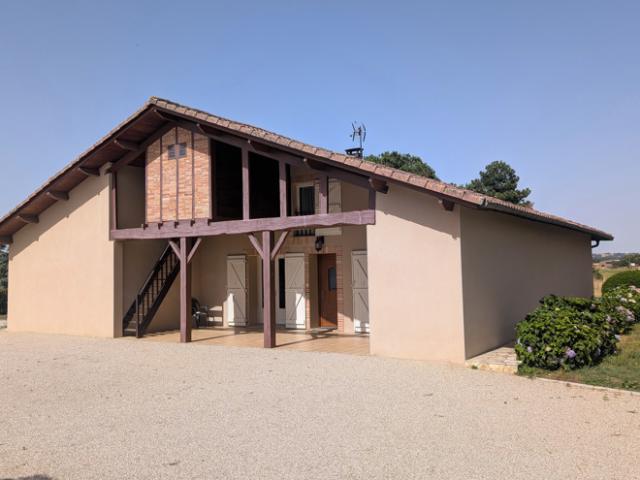 Belle maison avec sa piscine