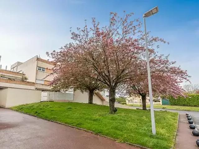 Savigny le Temple 77176 Achat / Vente appartement 5 pièces t5 terrasse