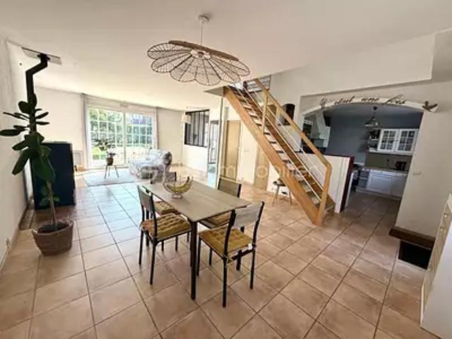 Savigny le Temple 77176 Achat / Vente maison 6 pièces t6 terrasse