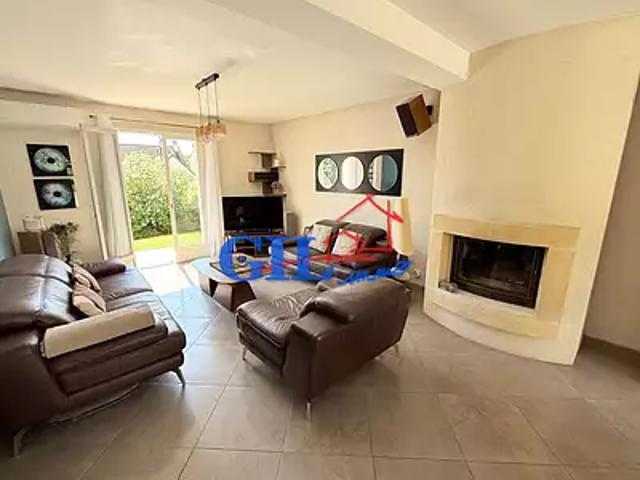 Savigny le Temple 77176 Achat / Vente maison 6 pièces t6 terrasse parking
