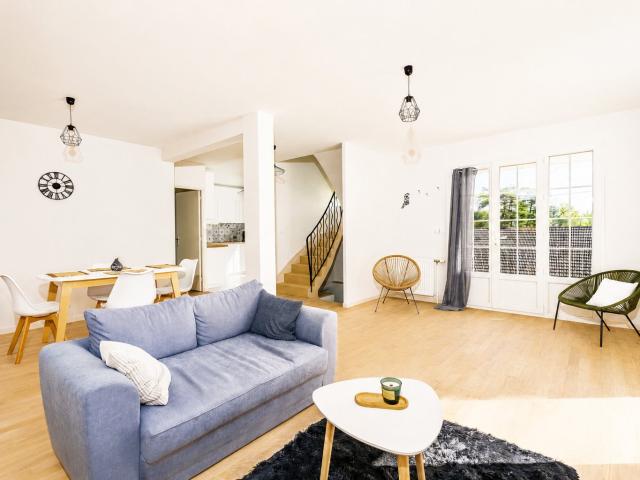 Savigny lès Beaune maison familiale 4 chambres 2 salle. 123m² Beaune