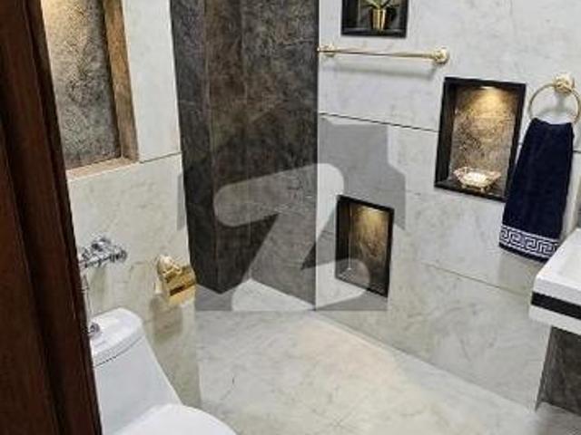 Sawera club house apartment for rent civil lines