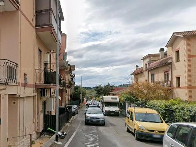 Saxa rubra grazioso monolocale arredato
