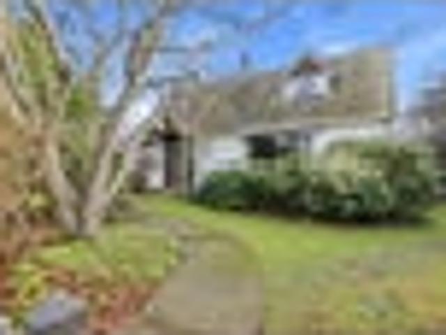 Say Yes To This Allenton Address!