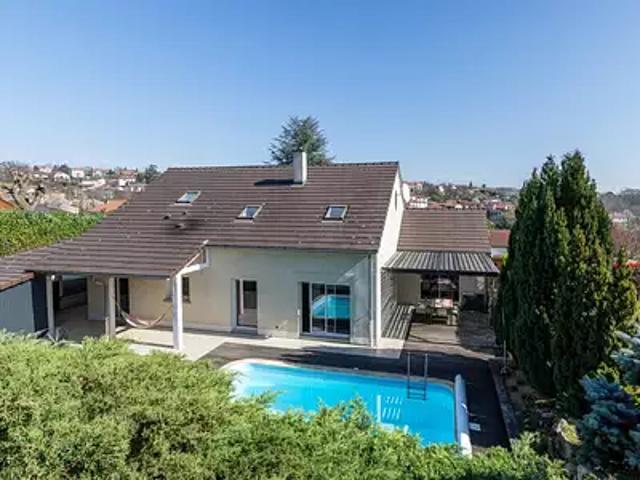 Sayat 63530 Achat / Vente maison 7 pièces t7 piscine