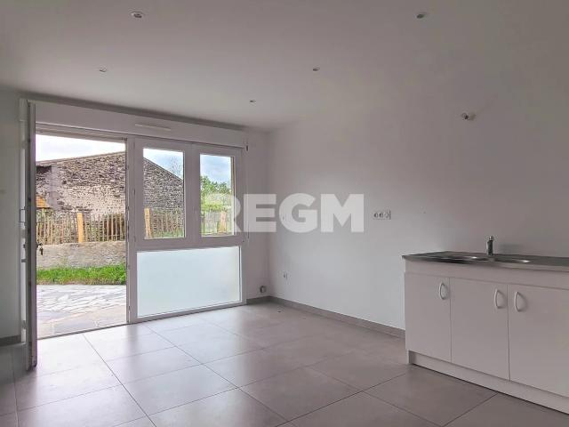 Sayat 63530 Maison de 130 m2 avec T1 indépendant